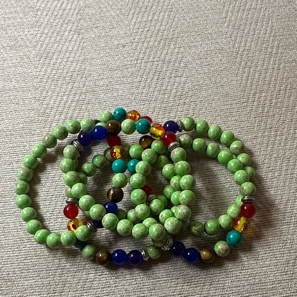 Bracelet Multicolor Beaded Set Of (6) - Picture 8 of 9
